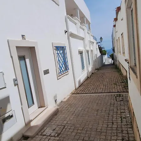 Manu's Place Апартаменты *