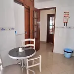 Manu's Place *